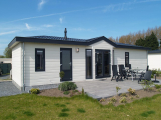 Luxury 6 person chalet at the Haringvliet