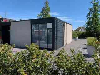 Modern bungalow for 4 persons near the coast, nature and Ouddorp