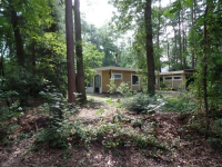 Nice 4 person bungalow on a quiet location in the woods of Drenthe