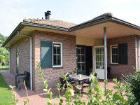 Luxury 7 person children's bungalow on the Veluwe