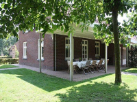 Hospitable 10 to 14 persons holiday home.