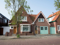Beautiful group accommodation for 12 persons in Egmond aan Zee 550 met...