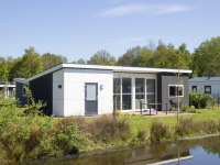 Luxury 4 person holiday home at holiday park Reestervallei in Overijss...