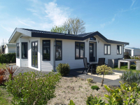 Luxury 6 person holiday home at holiday park de Biesbosch.