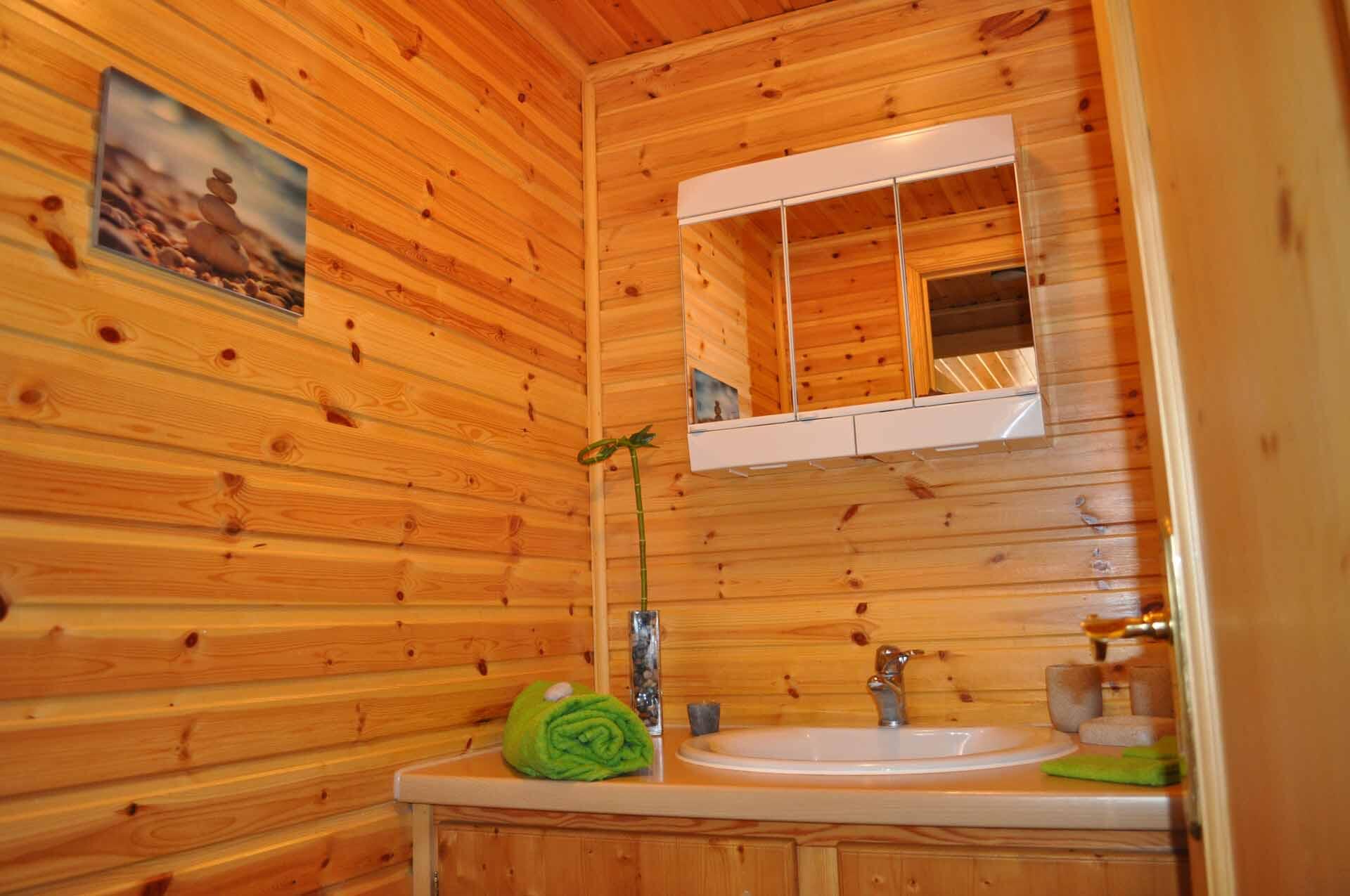 Chalet in La Roche en Ardenne voor 8 personen foto 19