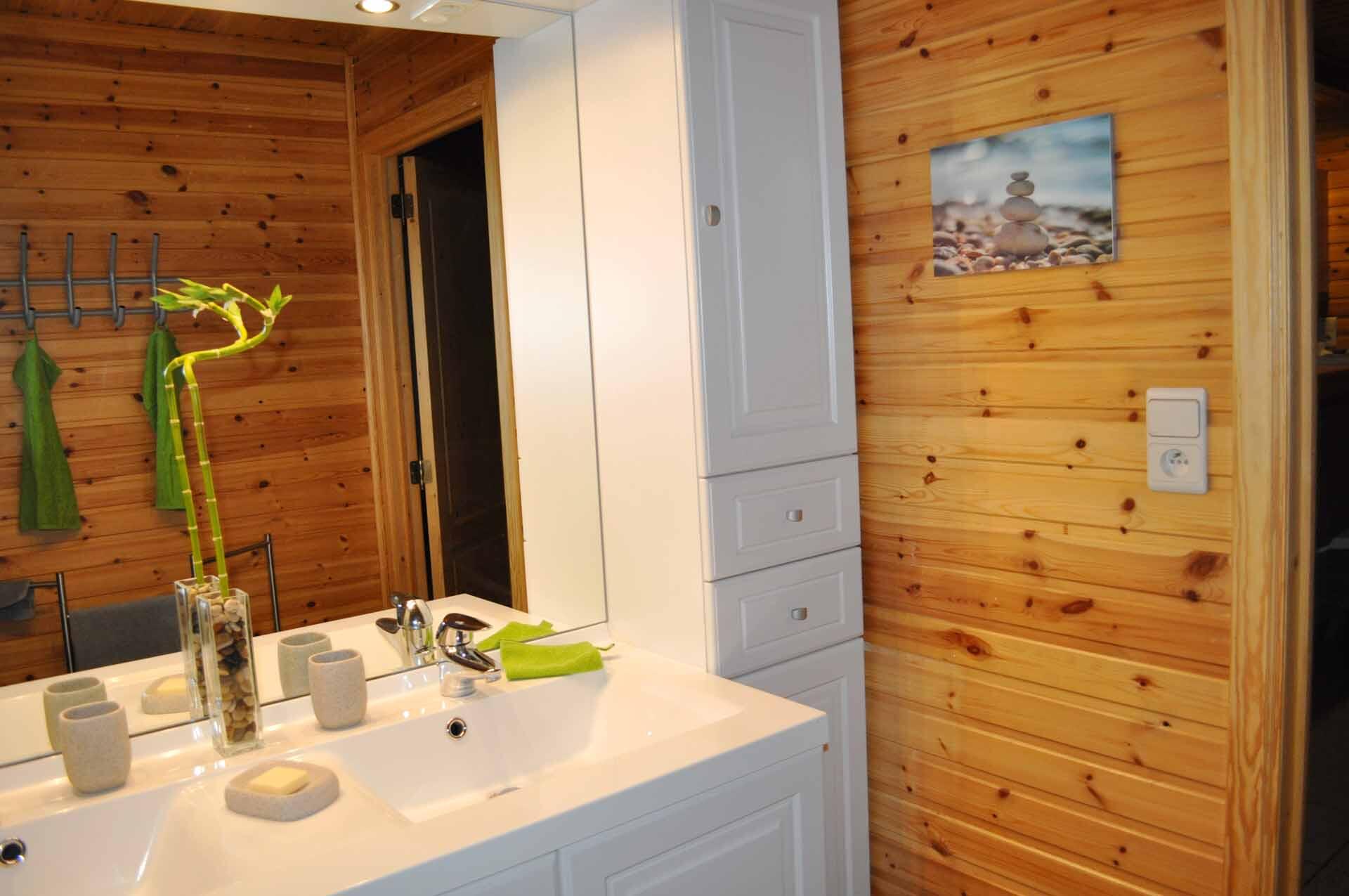 Chalet in La Roche en Ardenne voor 8 personen foto 18