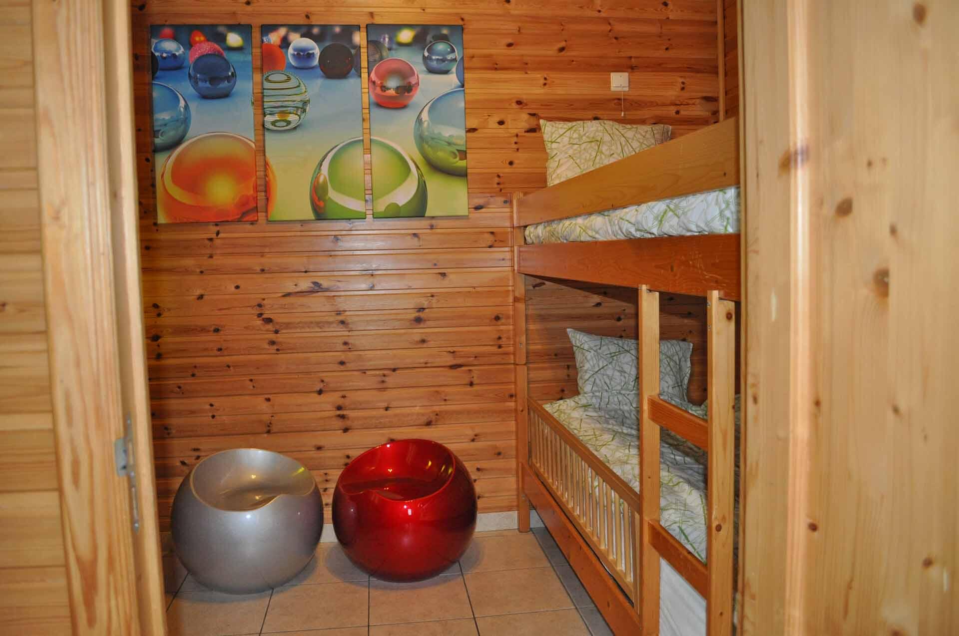 Chalet in La Roche en Ardenne voor 8 personen foto 20