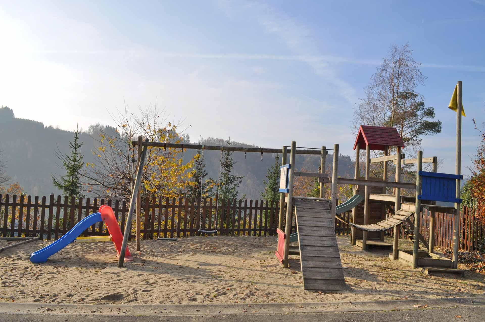 Chalet in La Roche en Ardenne voor 8 personen foto 6