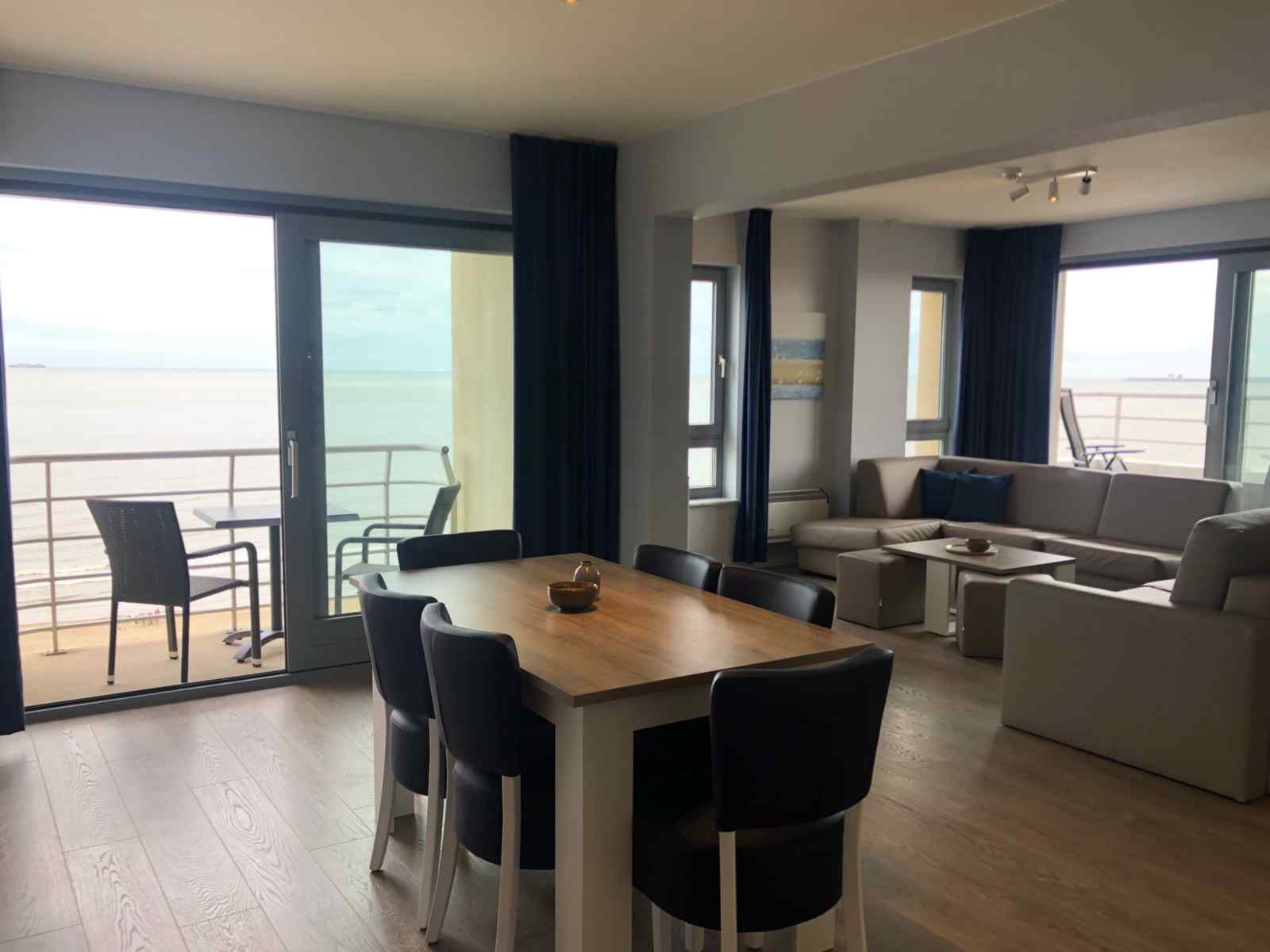 6-persoons-suite-met-zeezicht-in-blankenberge