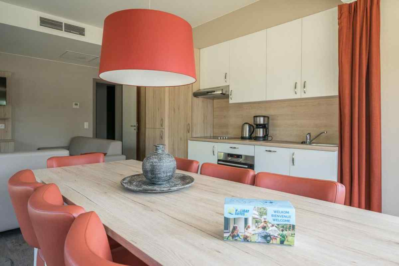 7-persoons-appartement-op-unieke-locatie-vlak-bij-strand