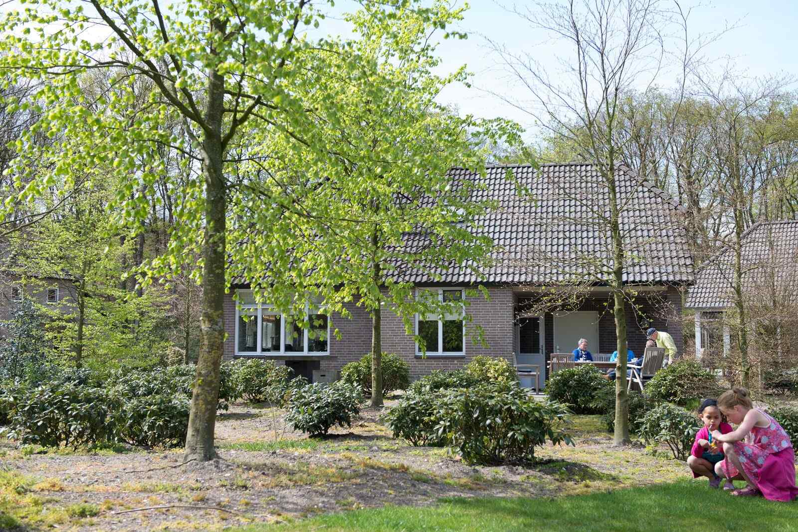 luxe-8-persoons-vakantiehuis-met-sauna-en-hottub-in-noord-brabant