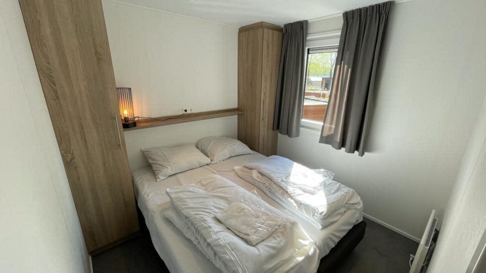 modern-chalet-voor-6-personen-op-kindvriendelijk-vakantiepark-nabij-de-efteling