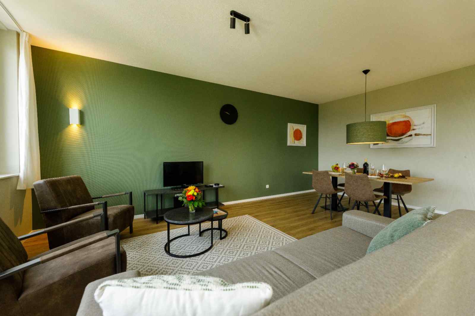 Luxe 4 persoons appartement met privé sauna op Resort Eifeler Tor