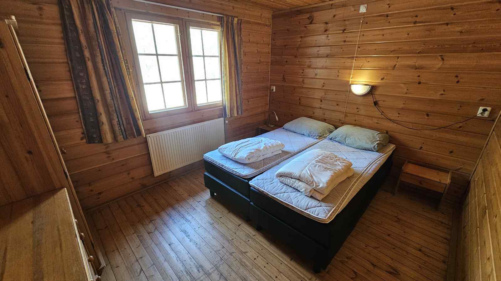 finse-bungalow-met-sauna-midden-in-het-bos-in-gelderland-voor-10-personen