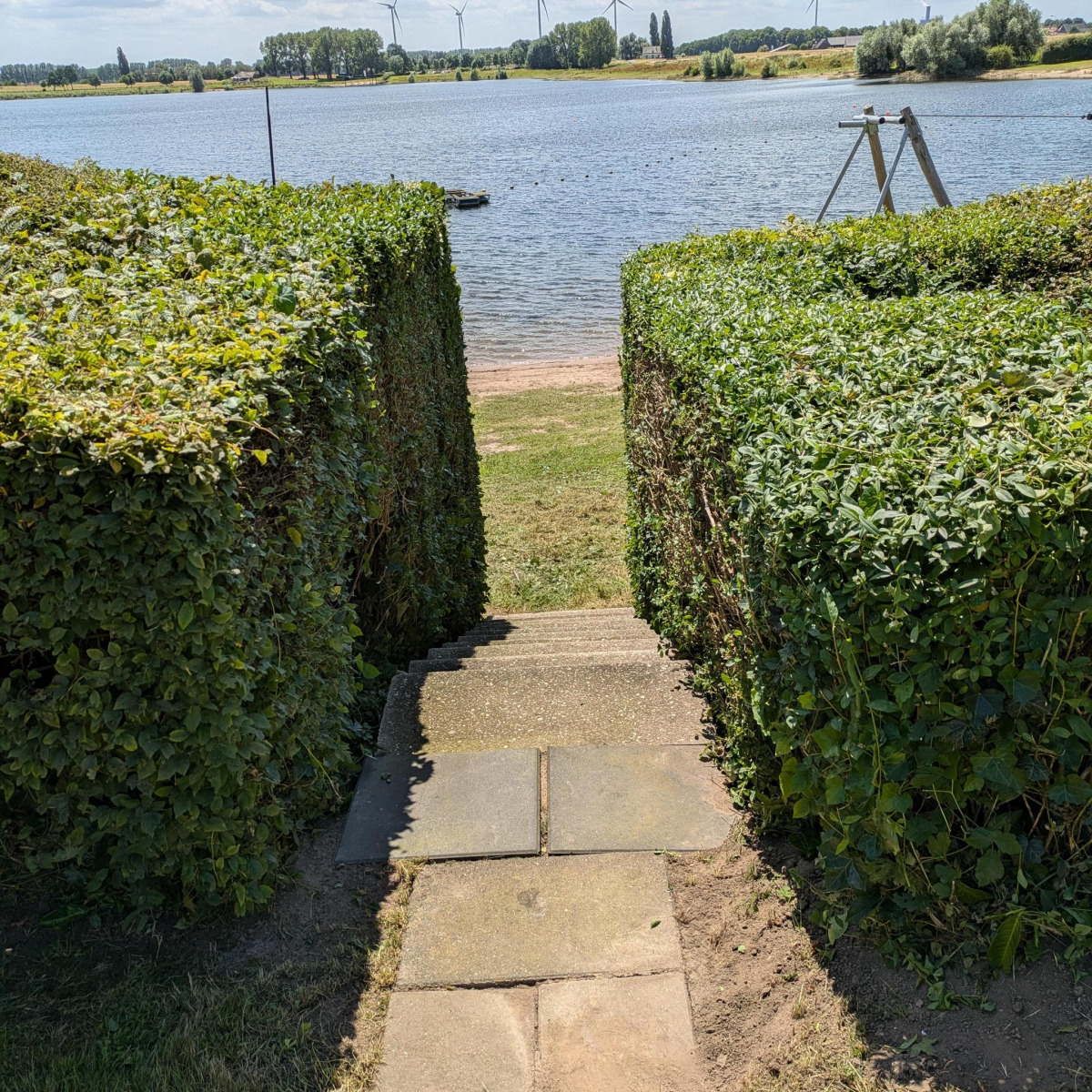 DG1080