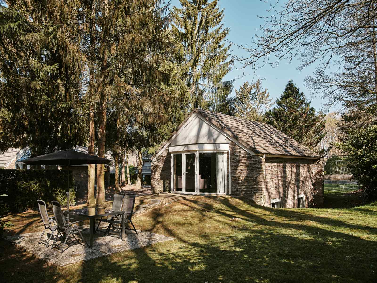 Luxe 6 persoons bungalow met sauna op Vakantiepark De B