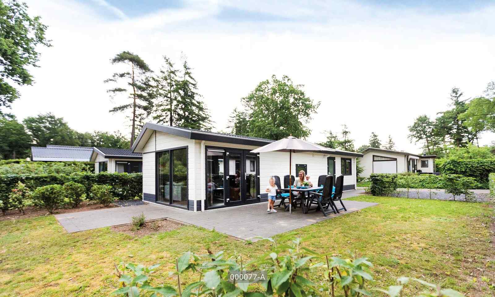 basic-chalet-voor-5-personen-op-vakantiepark-t-gelloo-in-ede