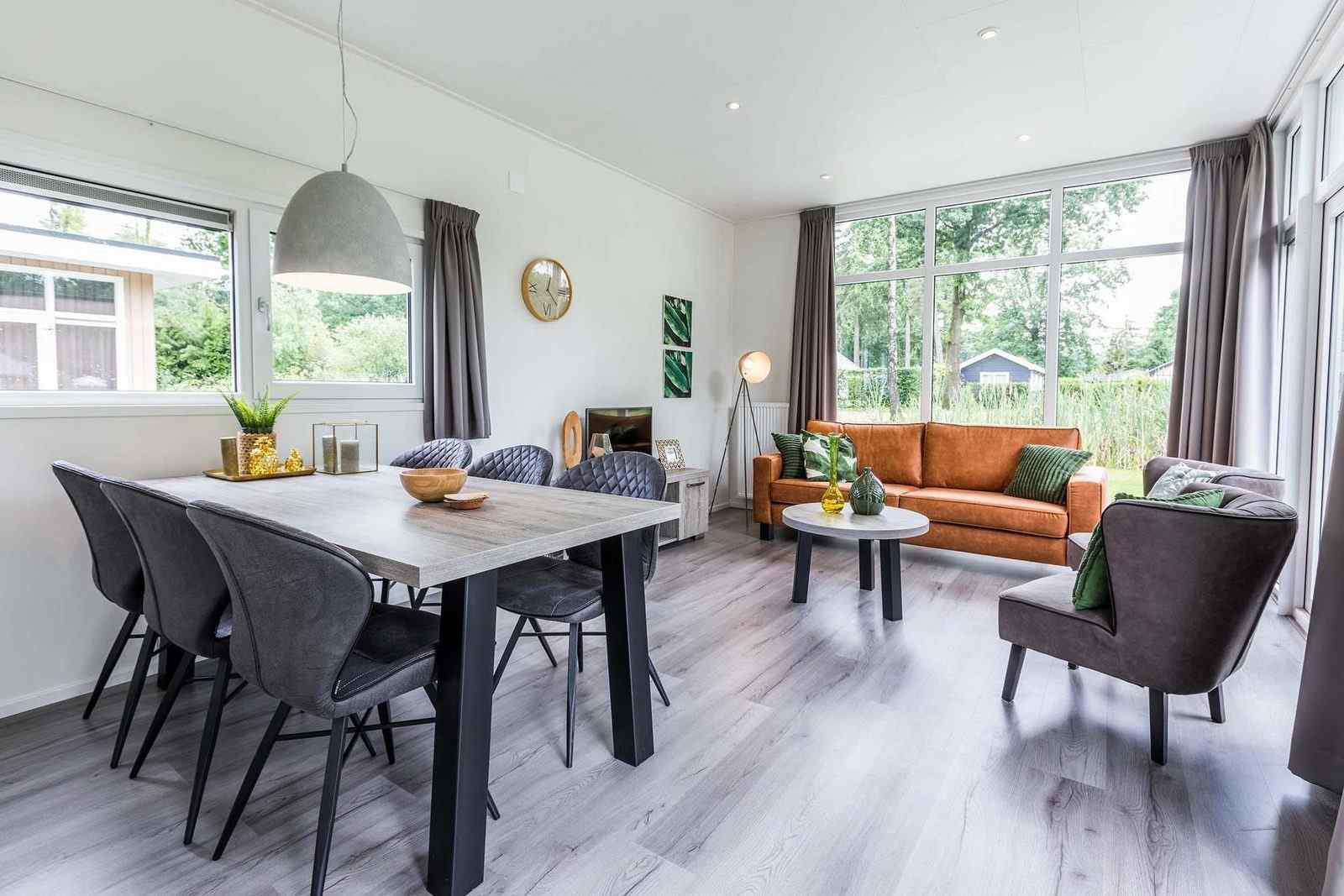 5-persoons-chalet-op-een-vakantiepark-op-de-veluwe