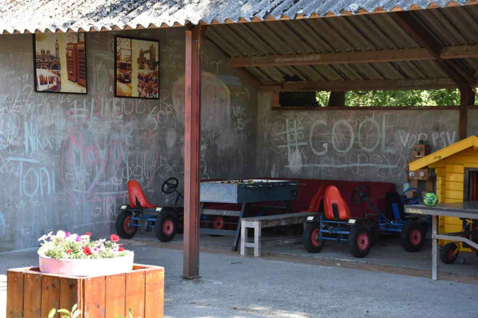 mooie-10-persoons-vakantieboerderij-met-sauna-en-hottub