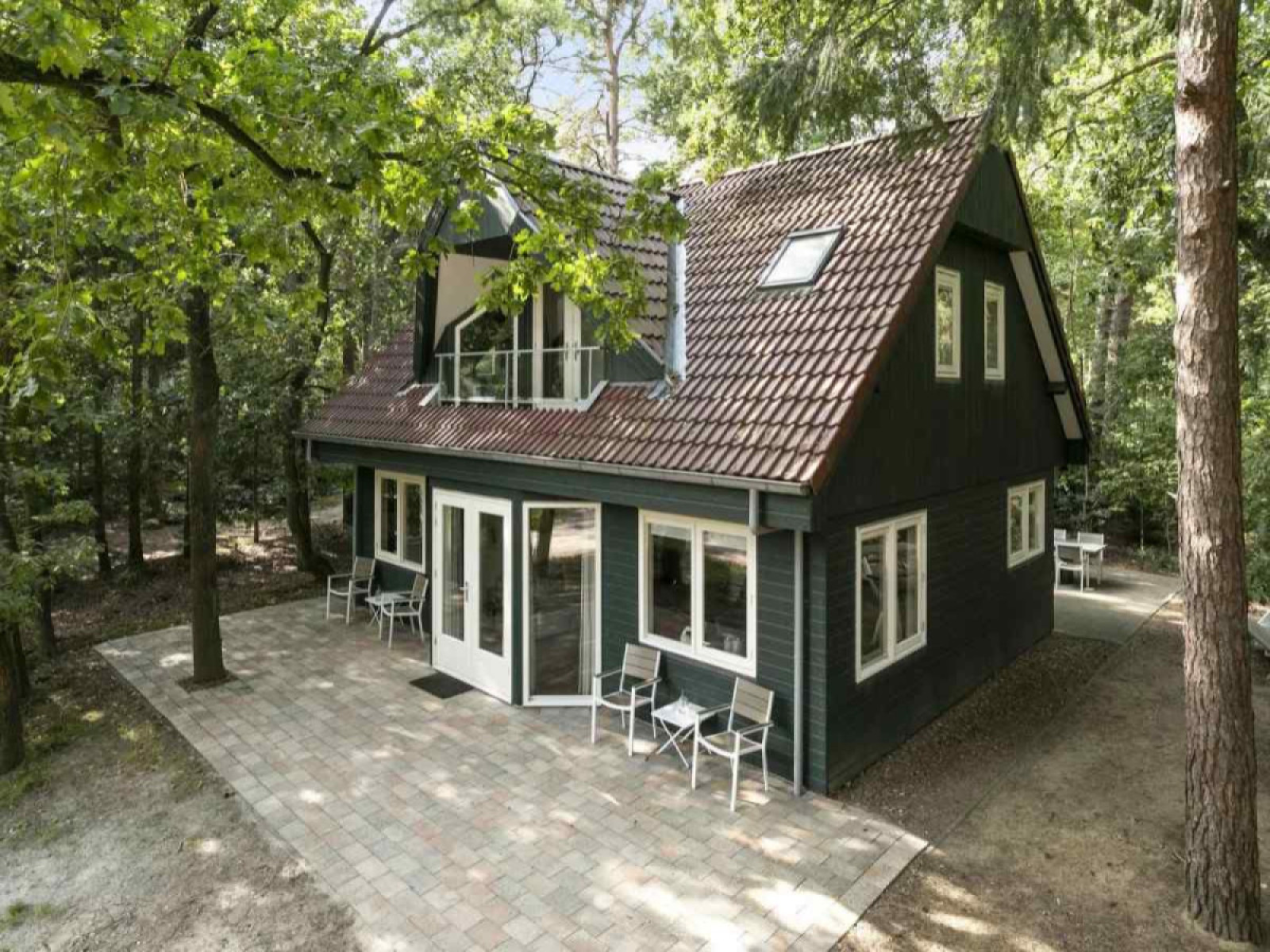 Mooi gelegen luxe 8 persoons vakantiehuis in de Drentse