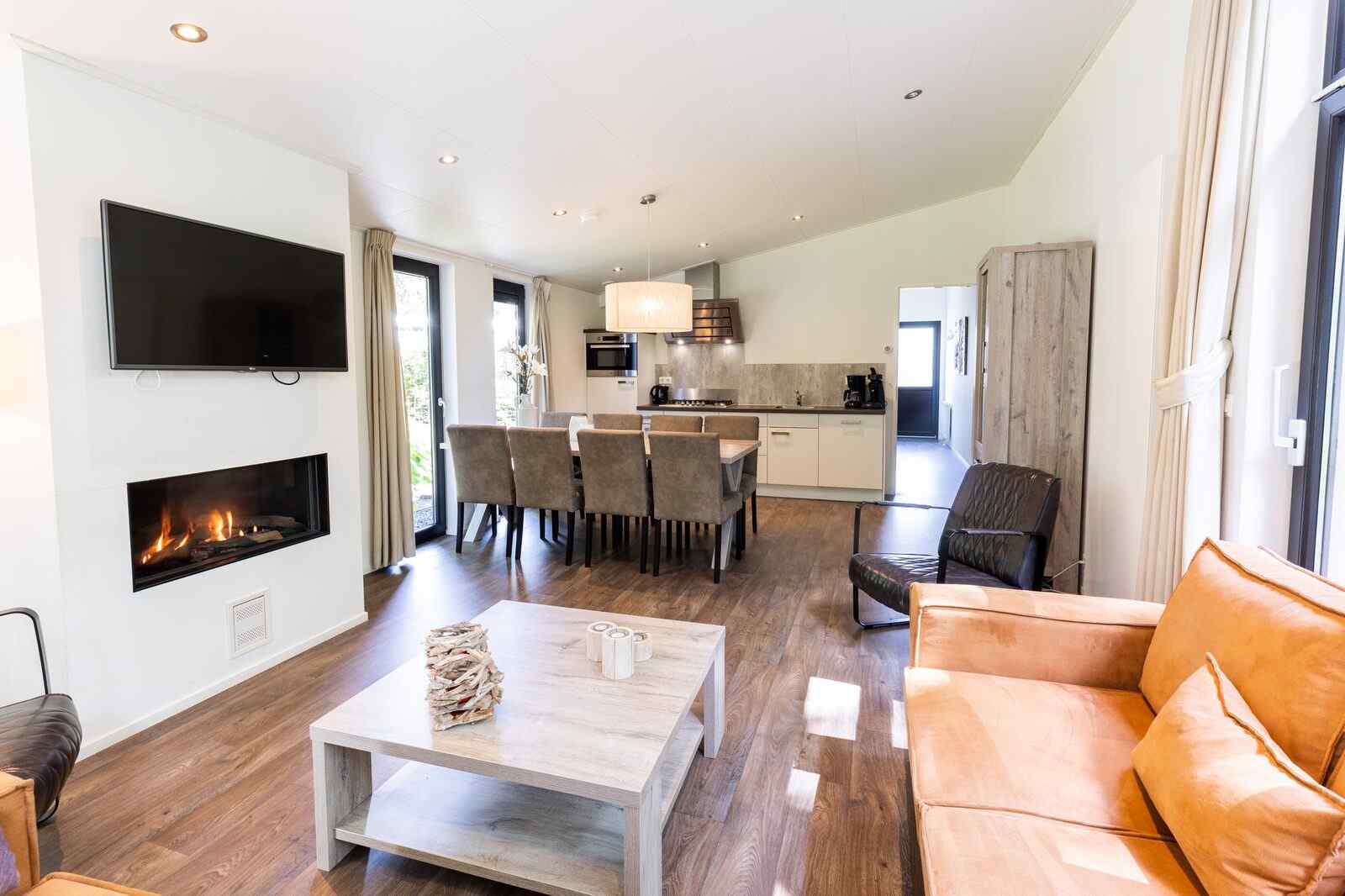 comfortabel-8-persoons-familiehuis-met-ruime-tuin-in-de-bossen-op-de-veluwe