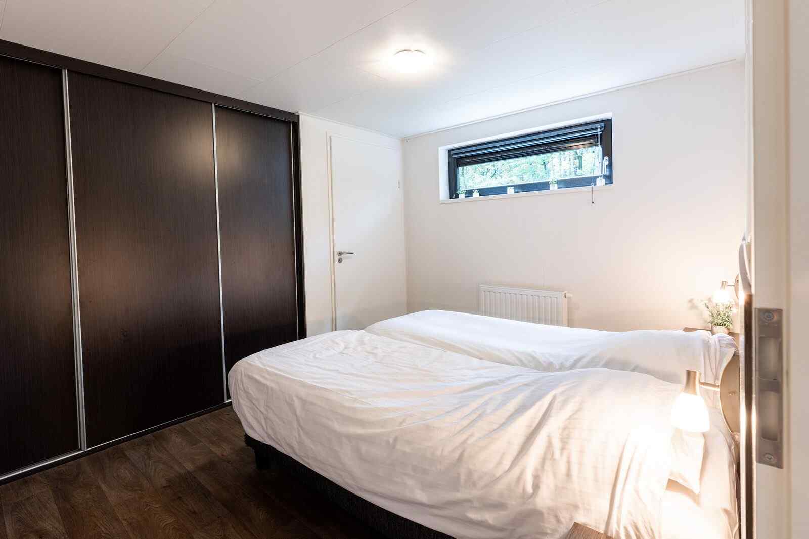comfortabel-8-persoons-familiehuis-met-ruime-tuin-in-de-bossen-op-de-veluwe