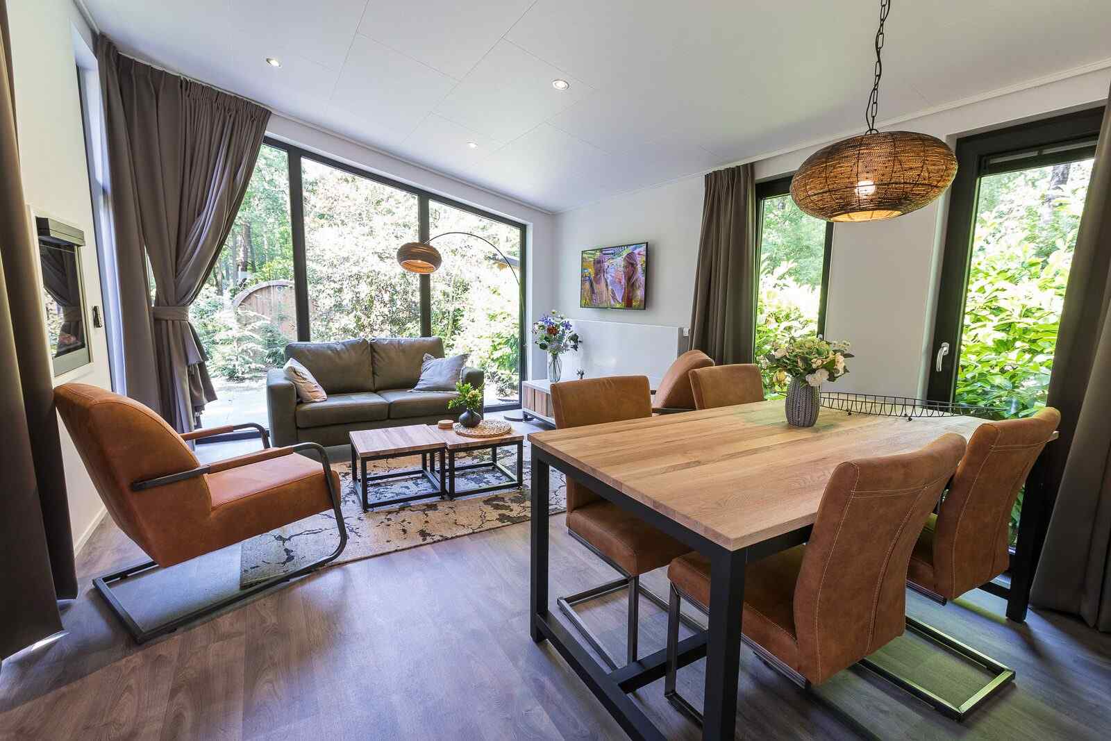 mooie-4-persoons-vakantiewoning-met-sfeerhaard-dichtbij-de-natuur-op-de-veluwe