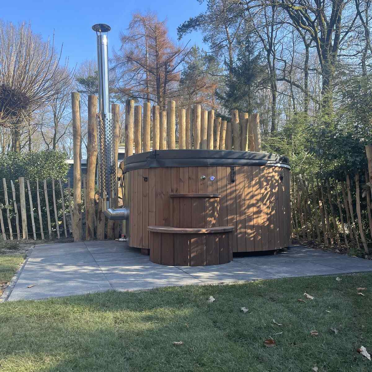 mooie-6-persoons-vakantiewoning-met-sauna-en-hottub-dichtbij-de-natuur-op-de-veluwe