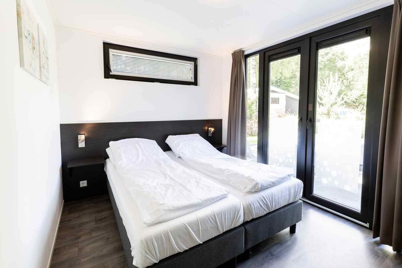 luxe-6-persoons-vakantiewoning-met-sauna-en-hottub-op-de-veluwe