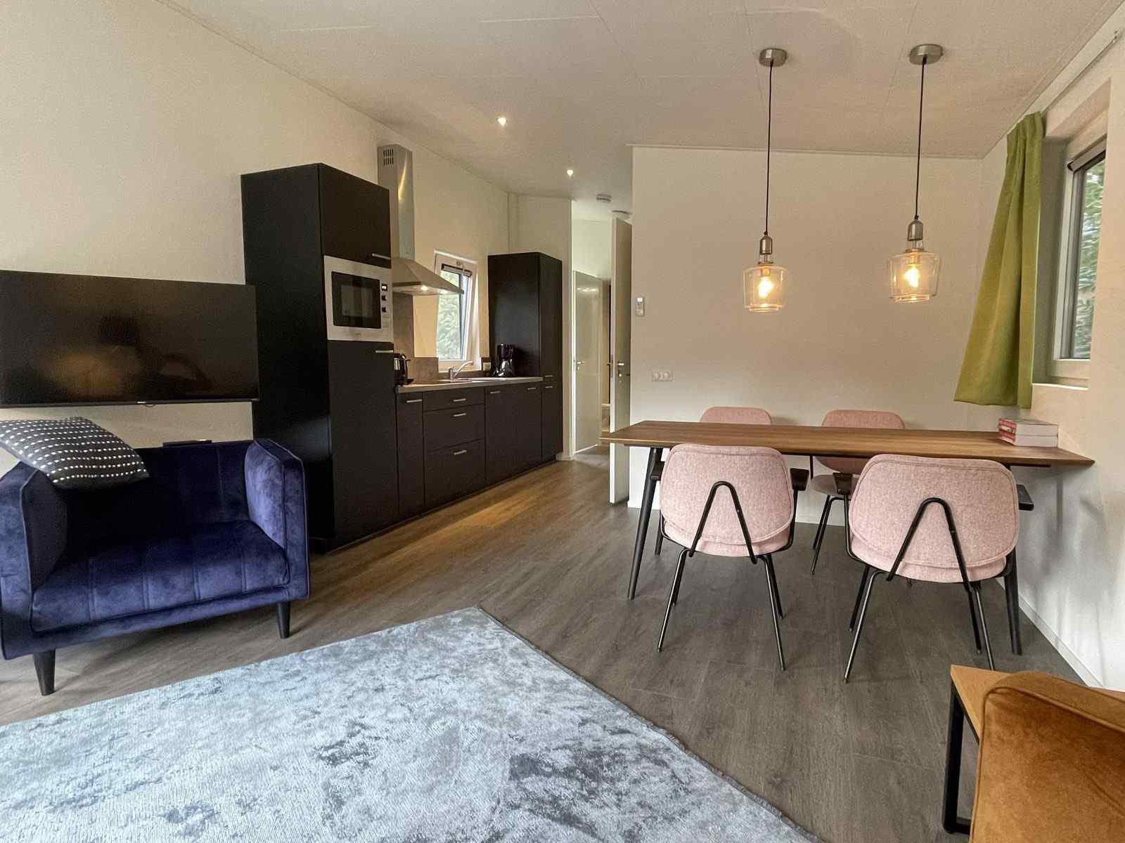 sfeervolle-2-persoons-vakantiewoning-op-een-vakantiepark-op-de-veluwe