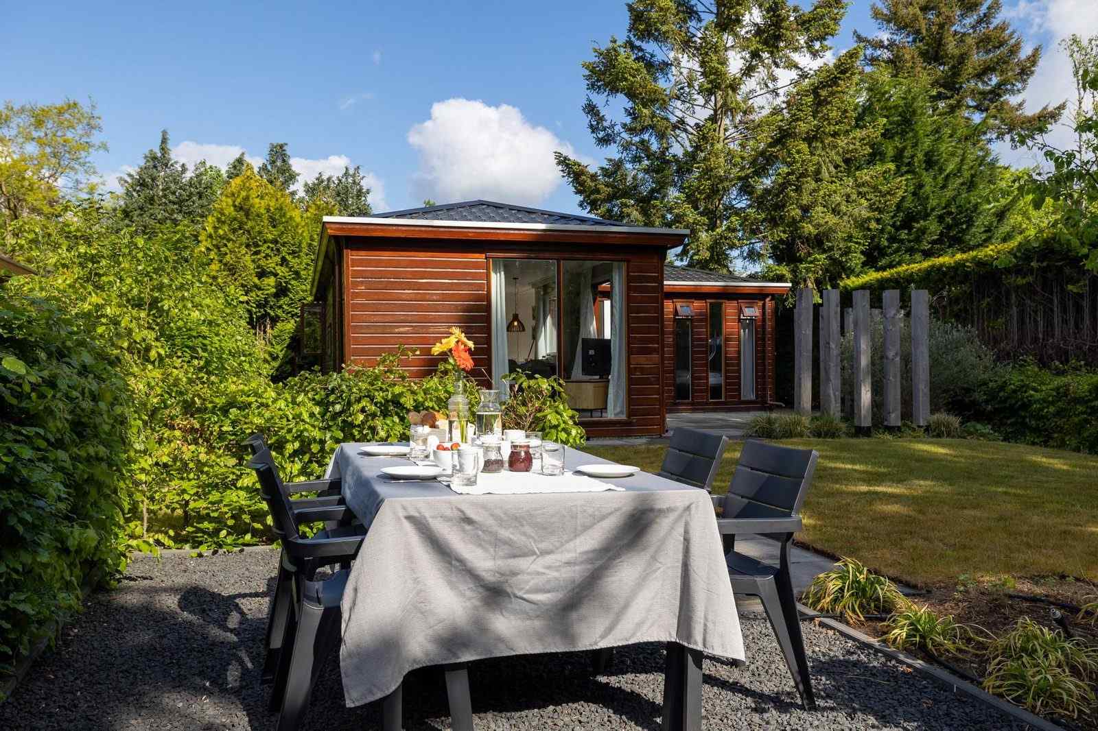 chalet-voor-5-personen-met-zonnige-ligging-op-een-vakantiepark-op-de-veluwe