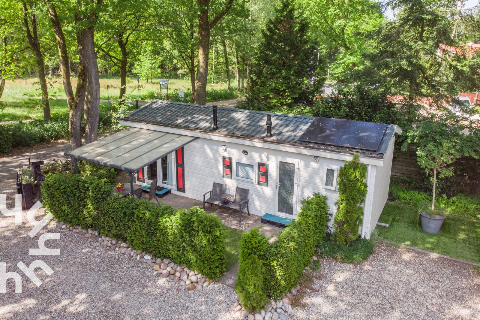 comfortabel-2-persoons-chalet-in-vierhouten-op-een-unieke-locatie-op-de-veluwe