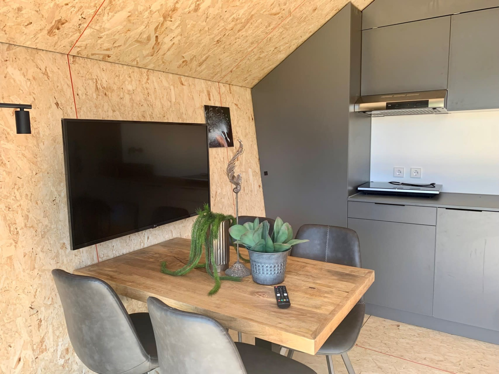 4-persoons-compact-chalet-op-vakantiepark-veluwemeer