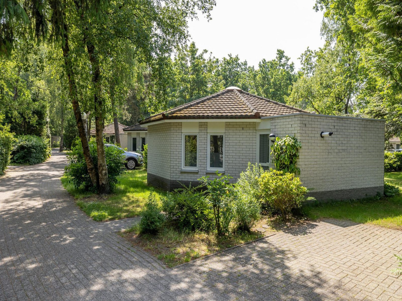 Vrijstaand 4 persoons bungalow in Harderwijk, op een vakantiepark op de Veluwe