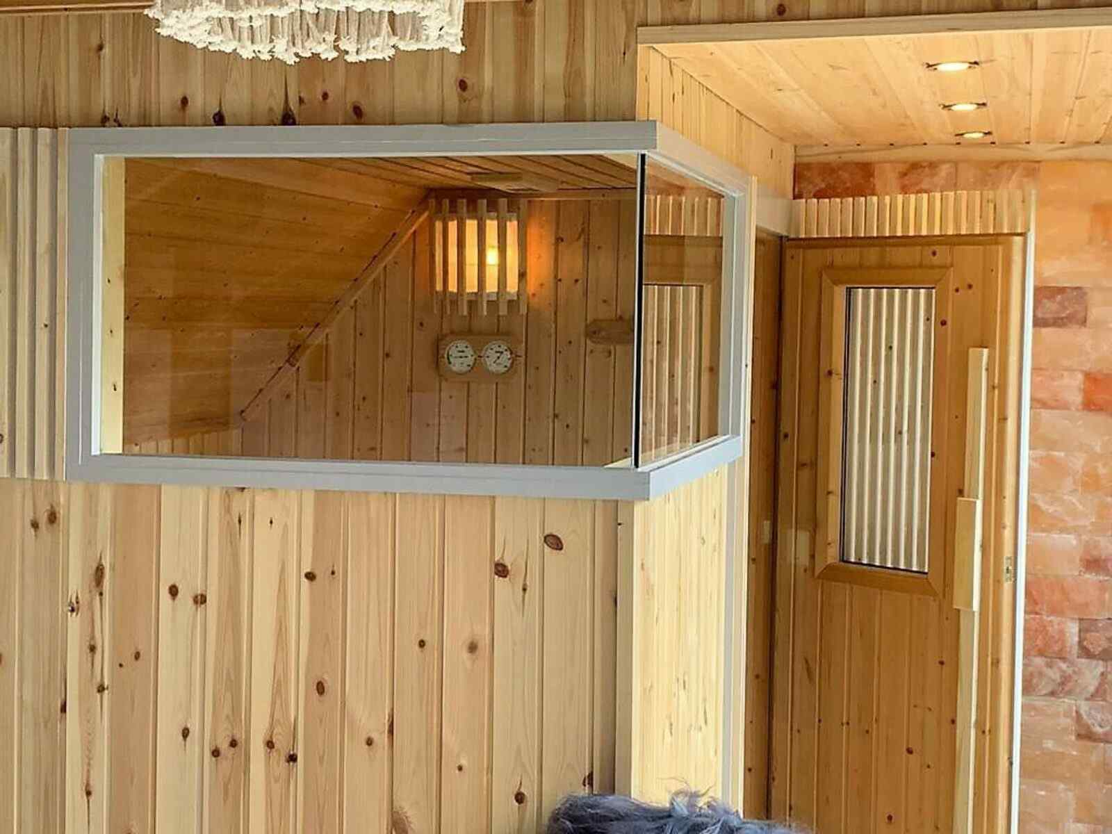 luxe-5-persoons-vakantiehuis-met-hottub-finse-sauna-en-sunshower-in-de-achterhoek