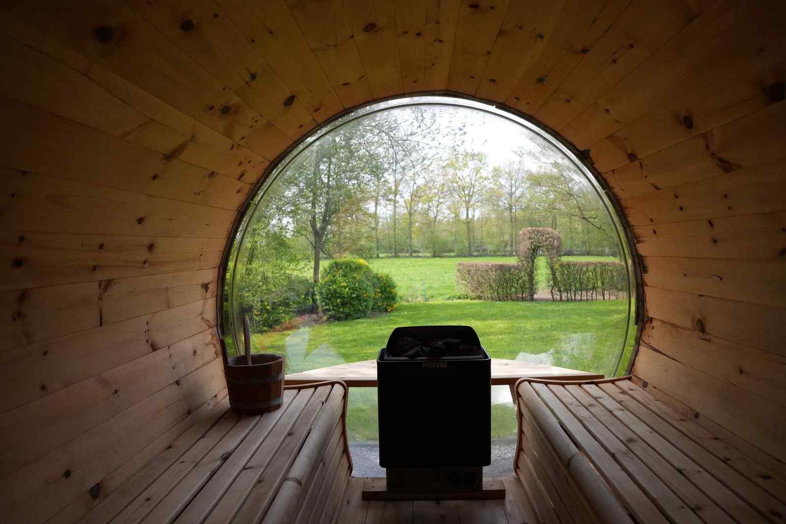 luxe-6-persoons-vakantiehuis-met-hottub-infrarood-en-finse-sauna-in-de-achterhoek