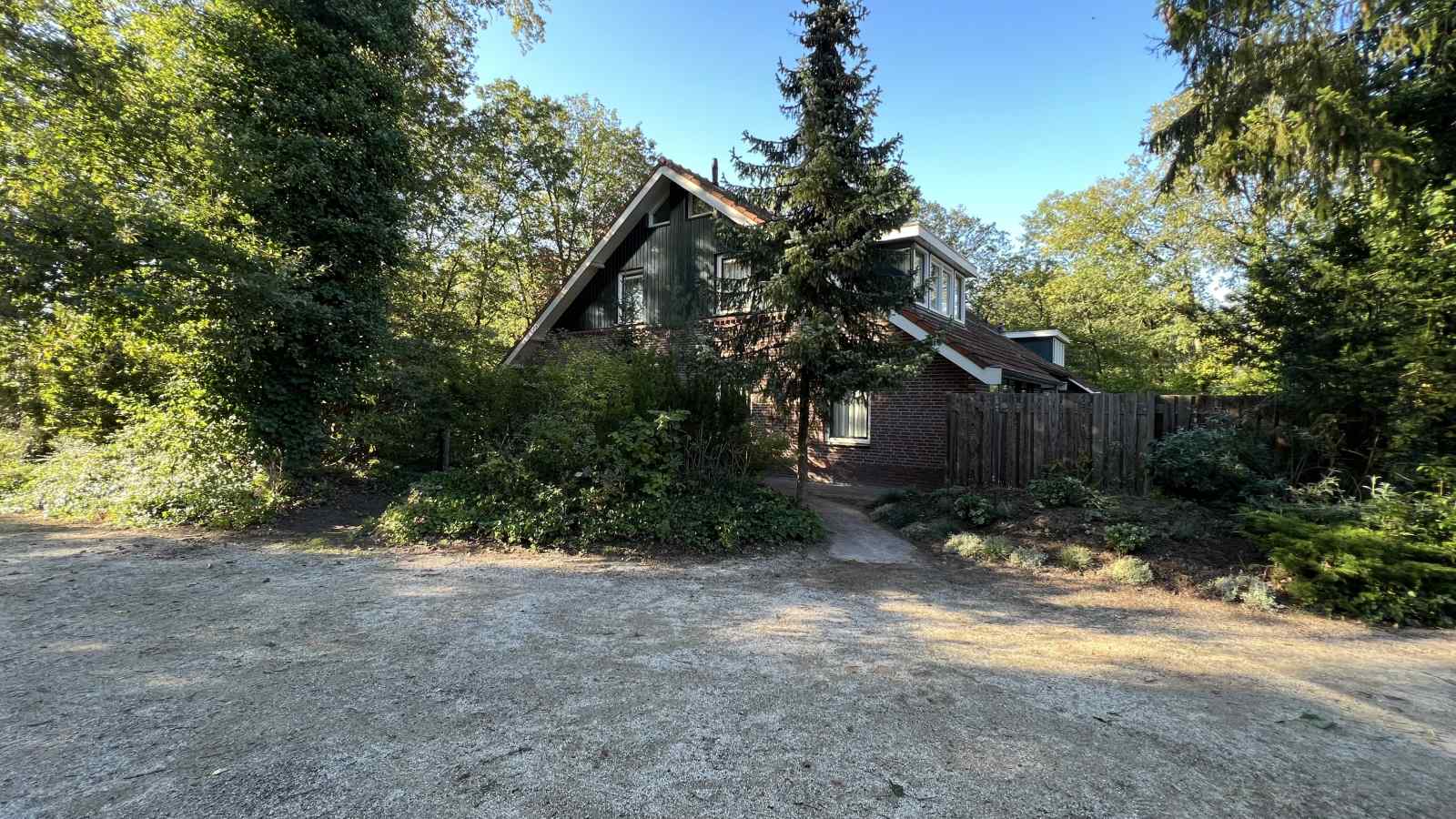 DG1494