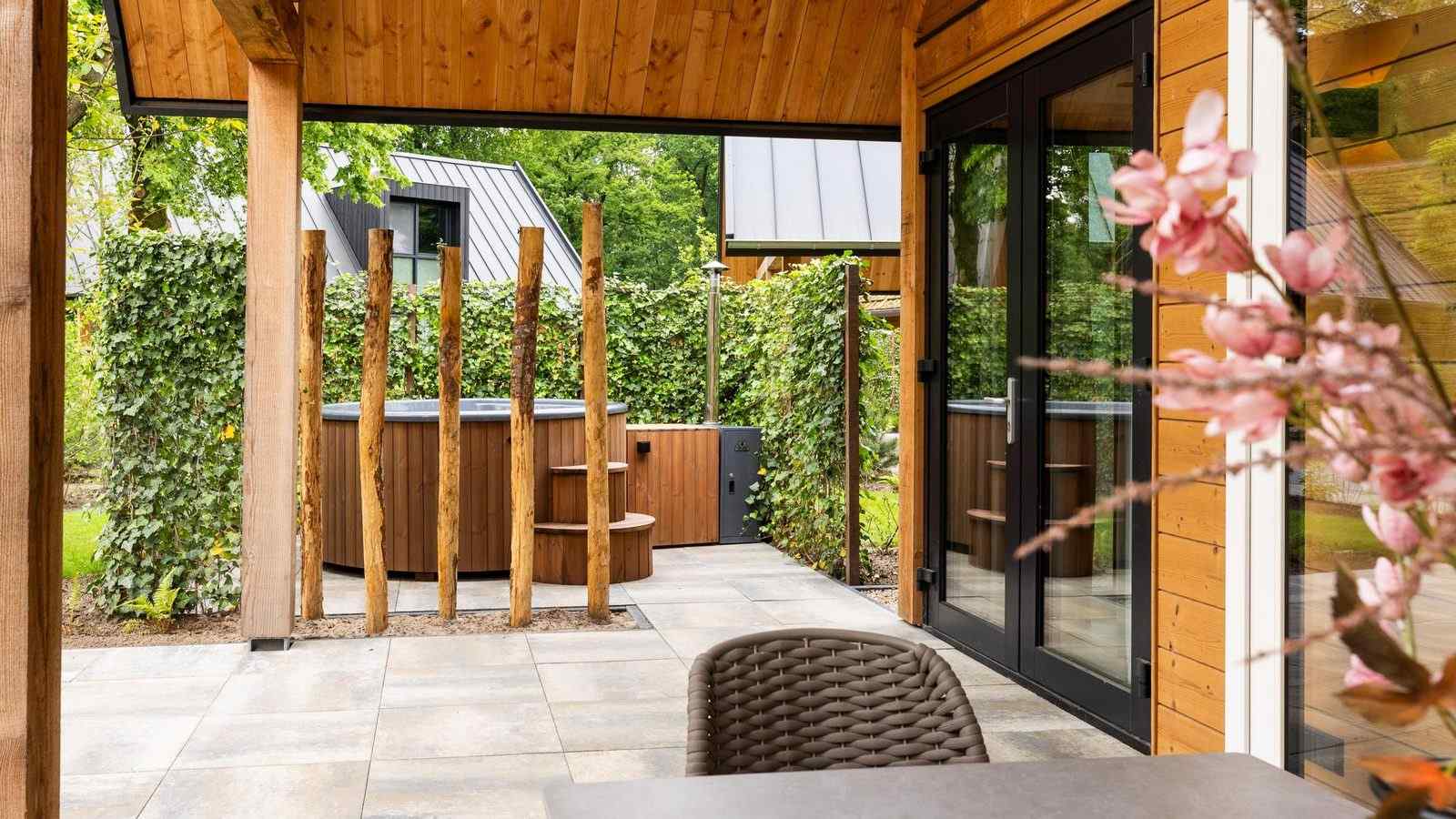 villa-voor-6-personen-met-hottub