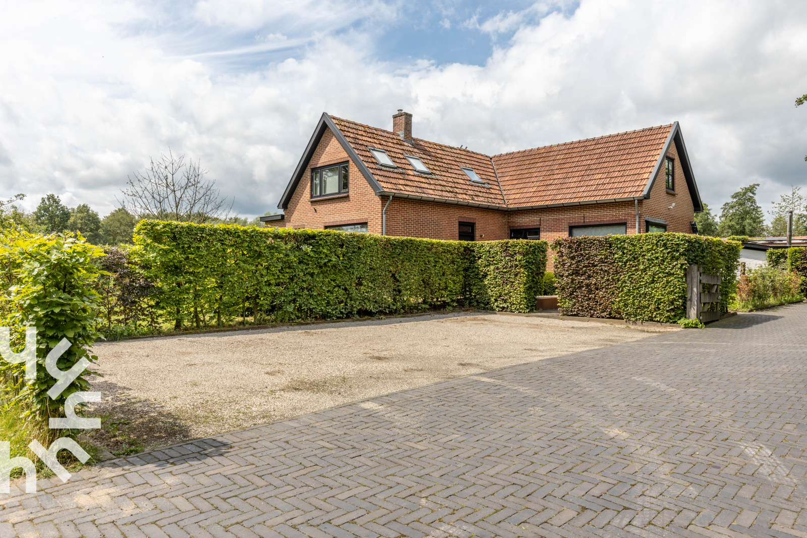 prachtig10-persoons-vakantiehuis-met-sauna-ruim-en-modern-ingericht-in-de-achterhoek