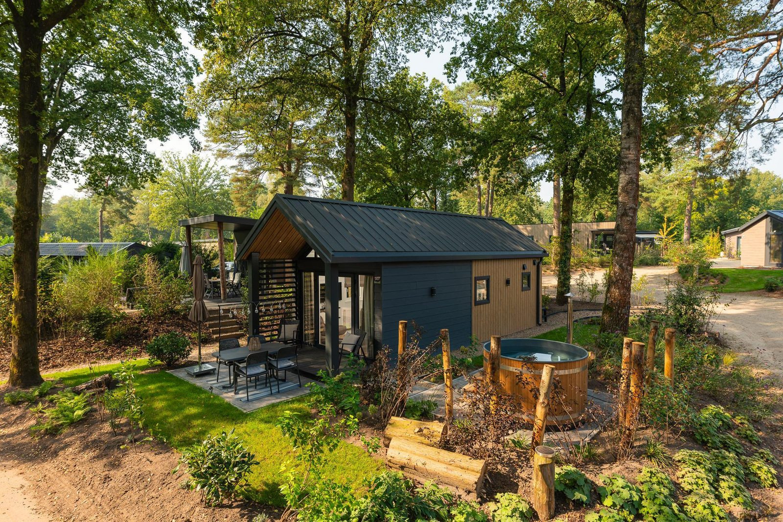 Tiny House voor 4 personen met een hottub op de Bosgraa