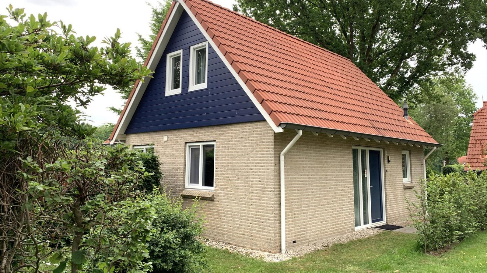 DG1674