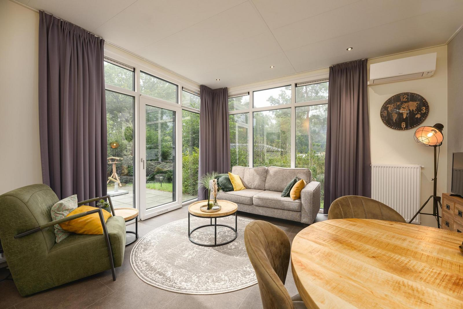 6-persoons-lodge-met-airco-op-de-bosgraaf-in-lieren