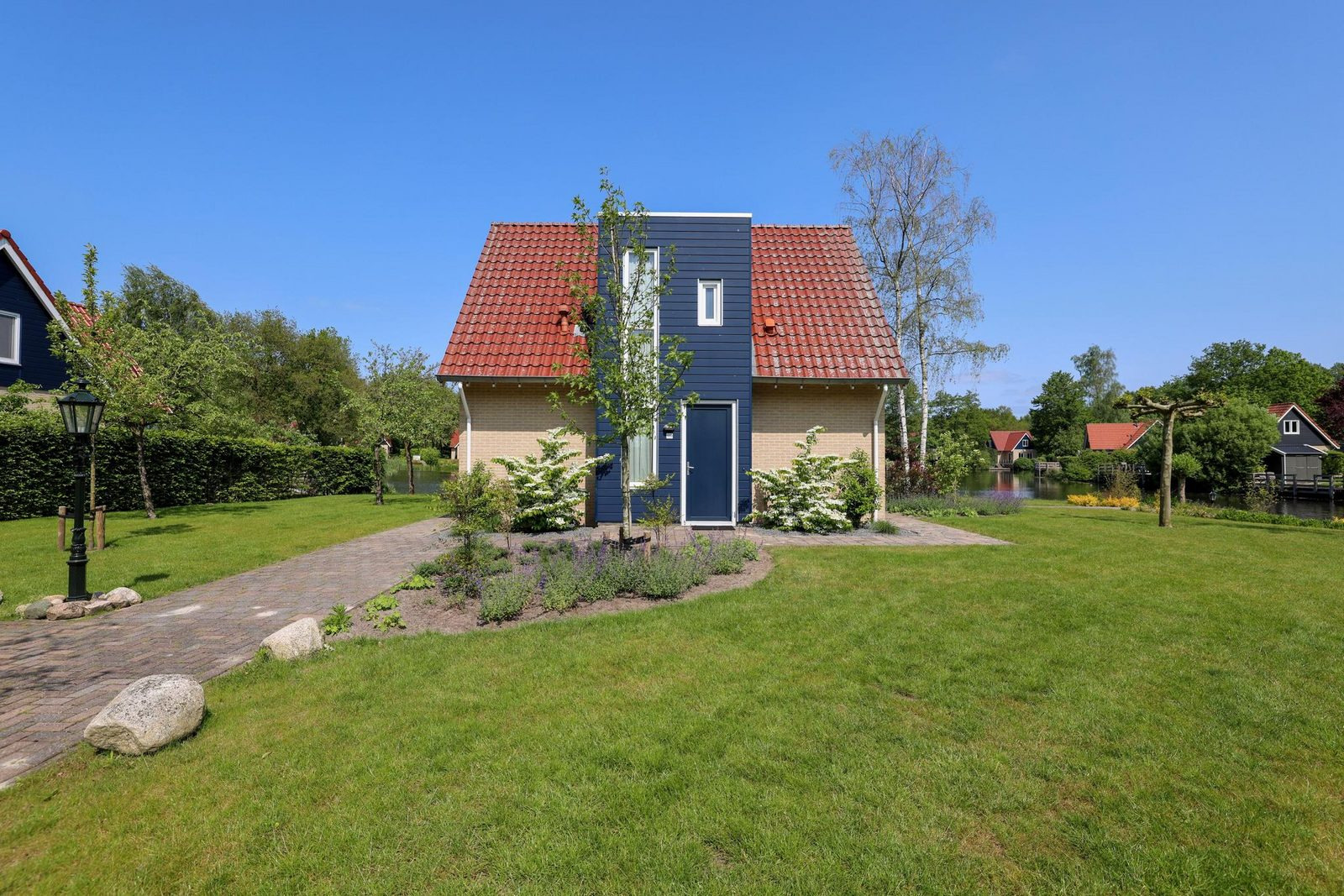 heerlijk-8-persoons-vakantiehuis-met-sauna-en-zonnehemel-in-westerbork