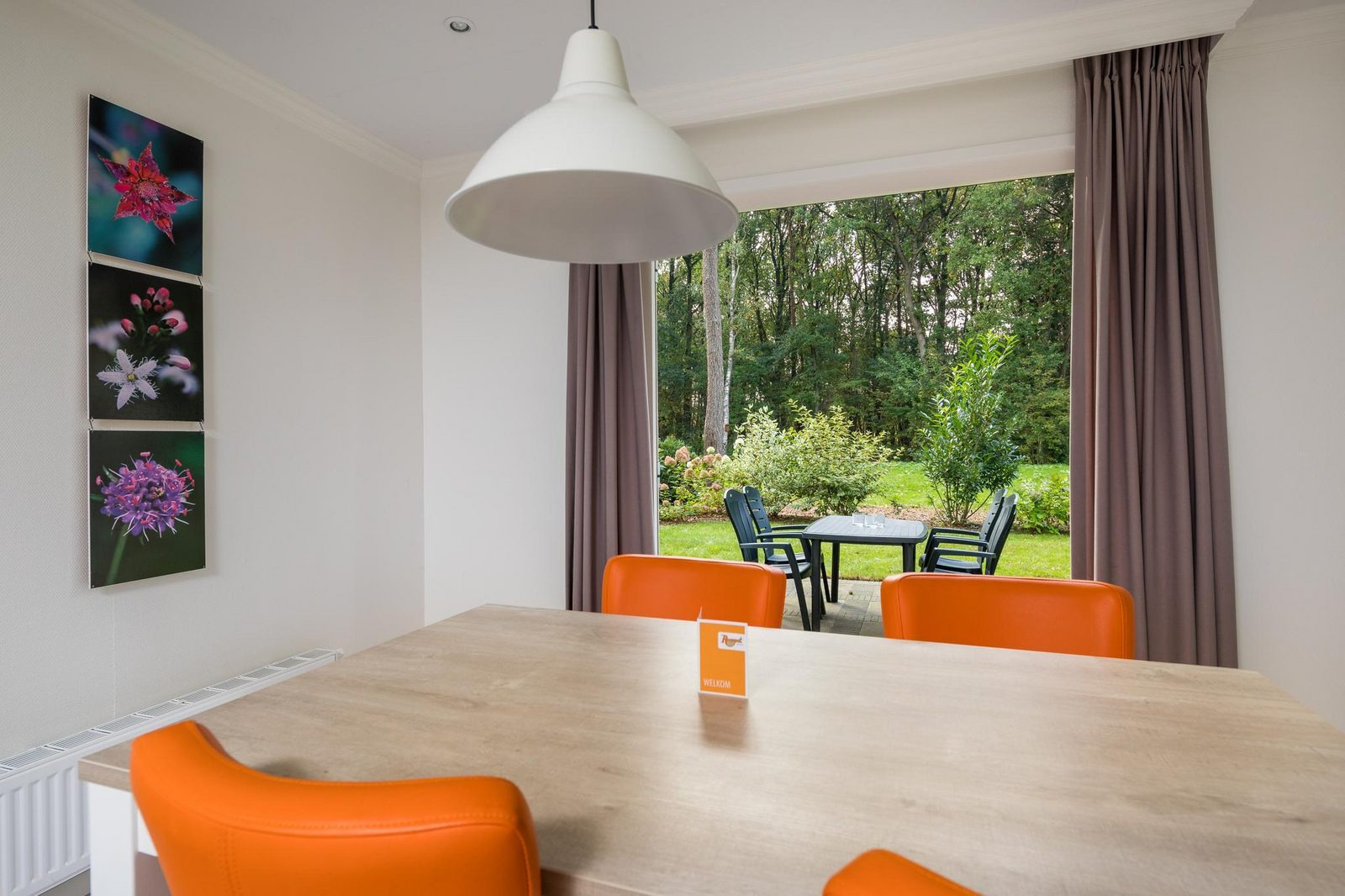 vrijstaand-4-persoons-chalet-op-een-vakantiepark-in-drenthe