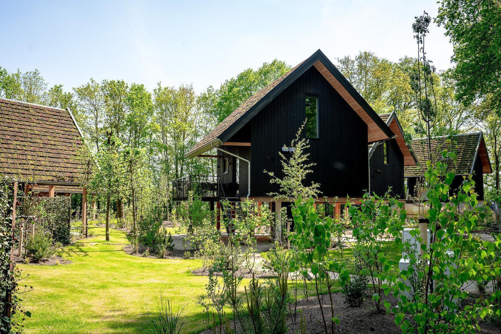 duurzaam-5-persoons-vakantiehuis-met-hottub-op-de-veluwe