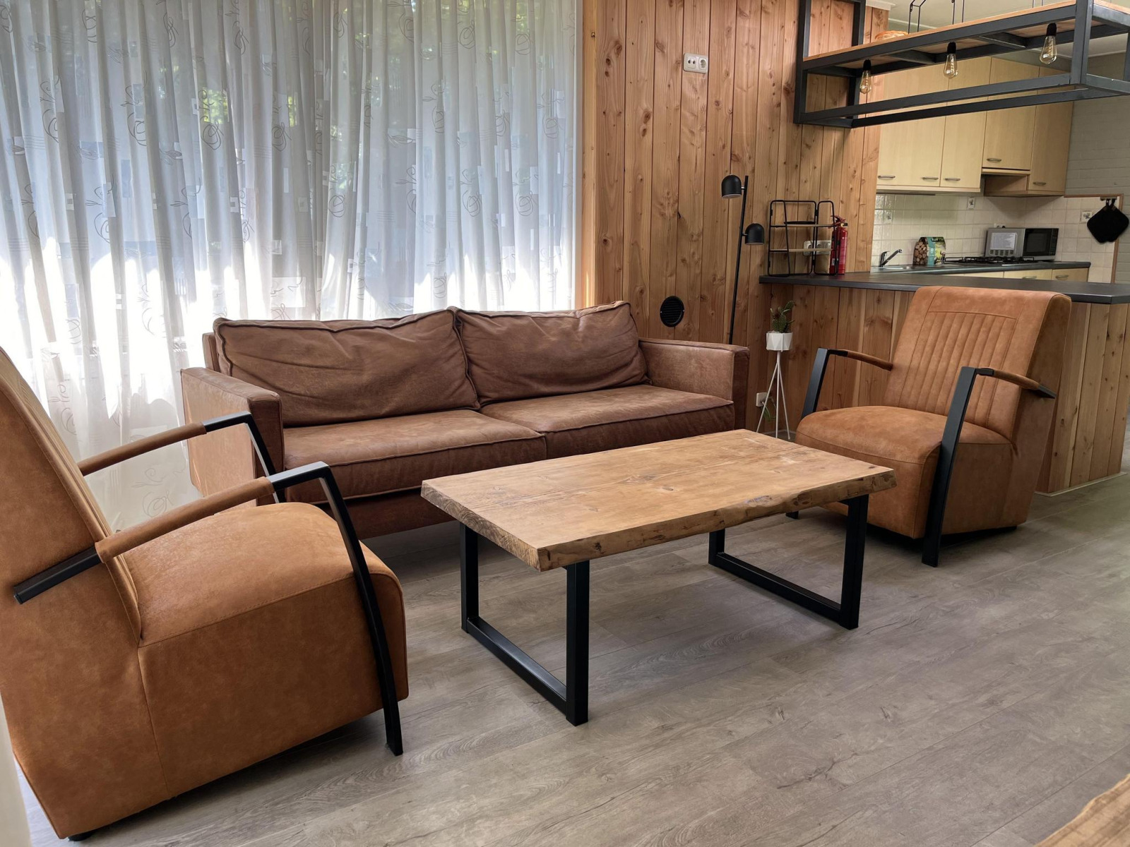 4-persoons-bungalow-met-omheinde-tuin-op-vakantiepark-de-kremmer-in-gasselte