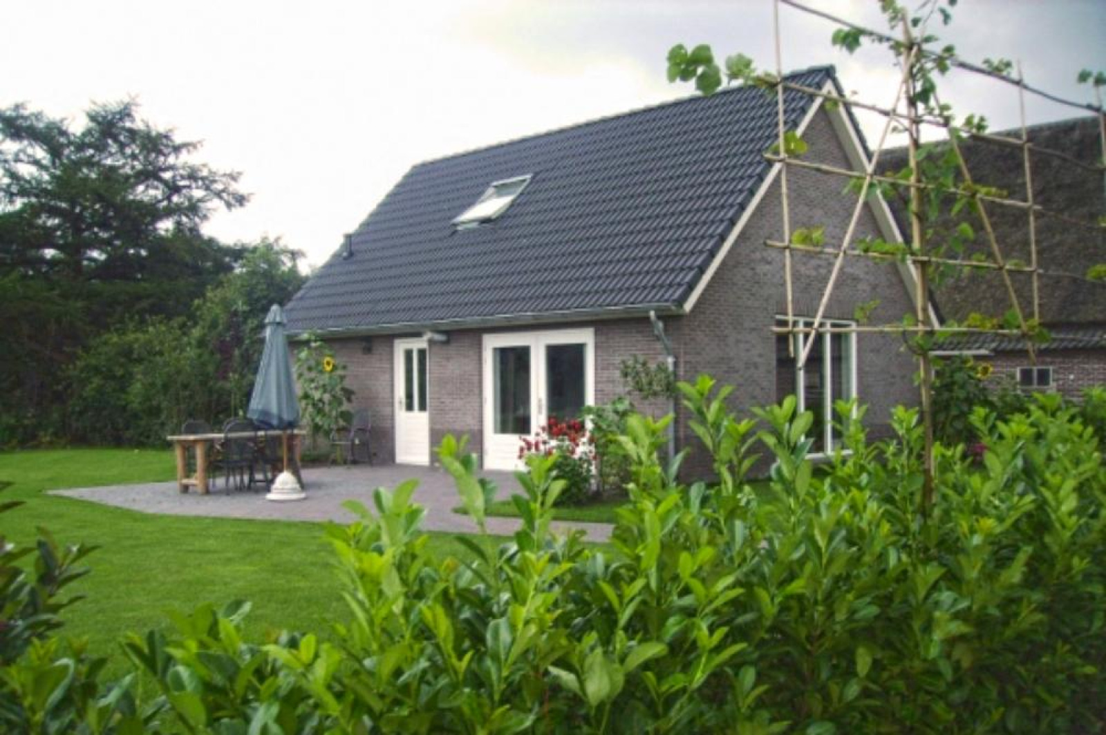 Sfeervolle 6 tot 8 persoons vakantiehuis met grote tuin, nabij Dwingeloo. - Nederland - Europa - Eesergroen