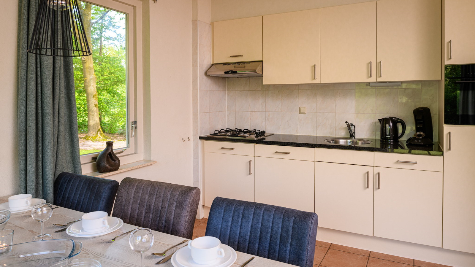 Bungalow in Hoogersmilde voor 6 personen foto 17