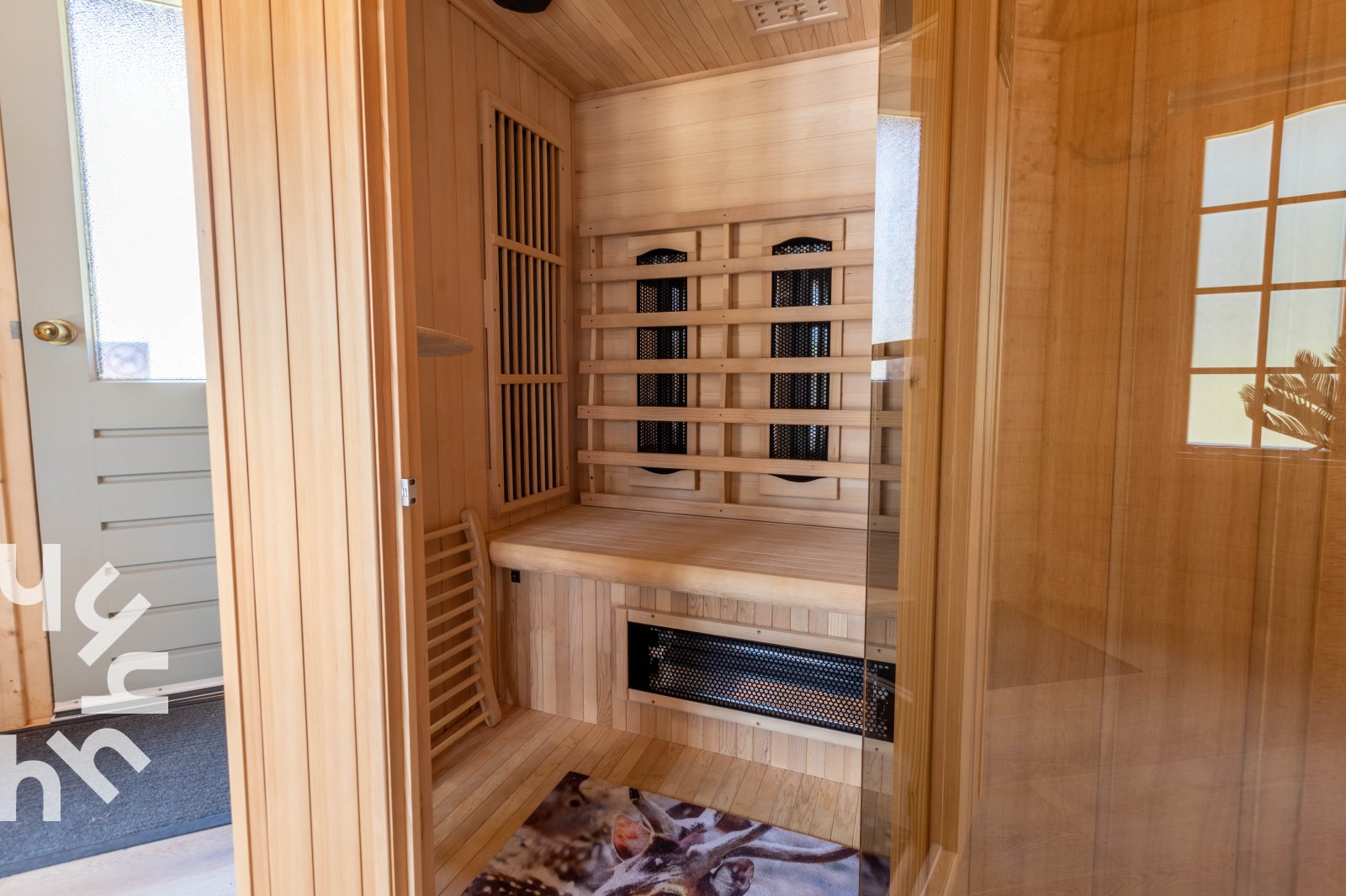 gezellige-2-persoons-chalet-met-bubbelbad-en-sauna-op-een-unieke-locatie-op-de-veluwe