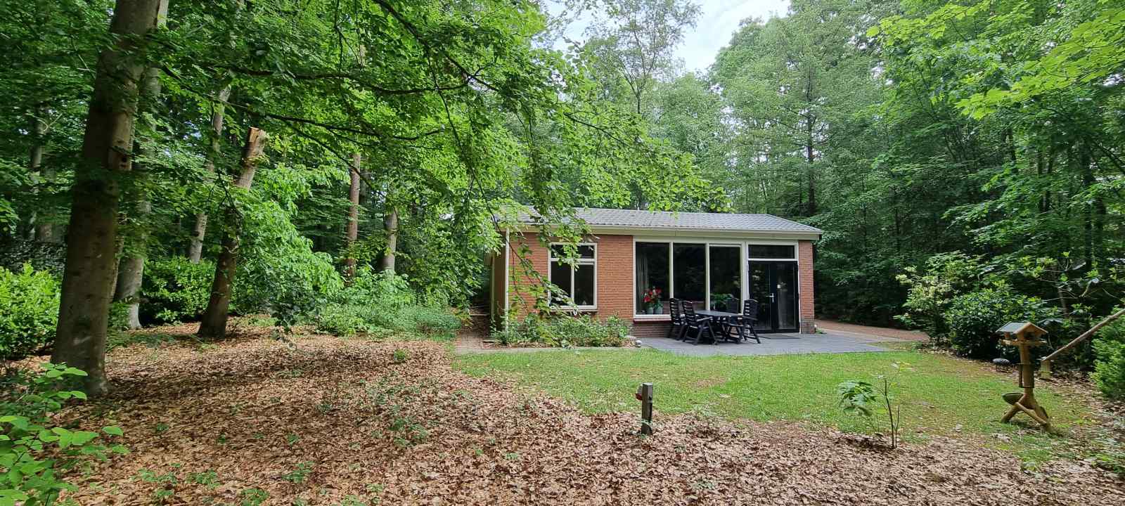 luxe-4-persoons-vakantiehuis-met-bubbelbad-in-de-bossen-nabij-epe-op-de-veluwe